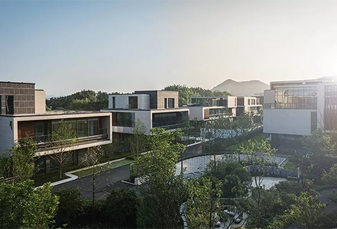 Qingshan Park Yun'an Town 17 single busi
